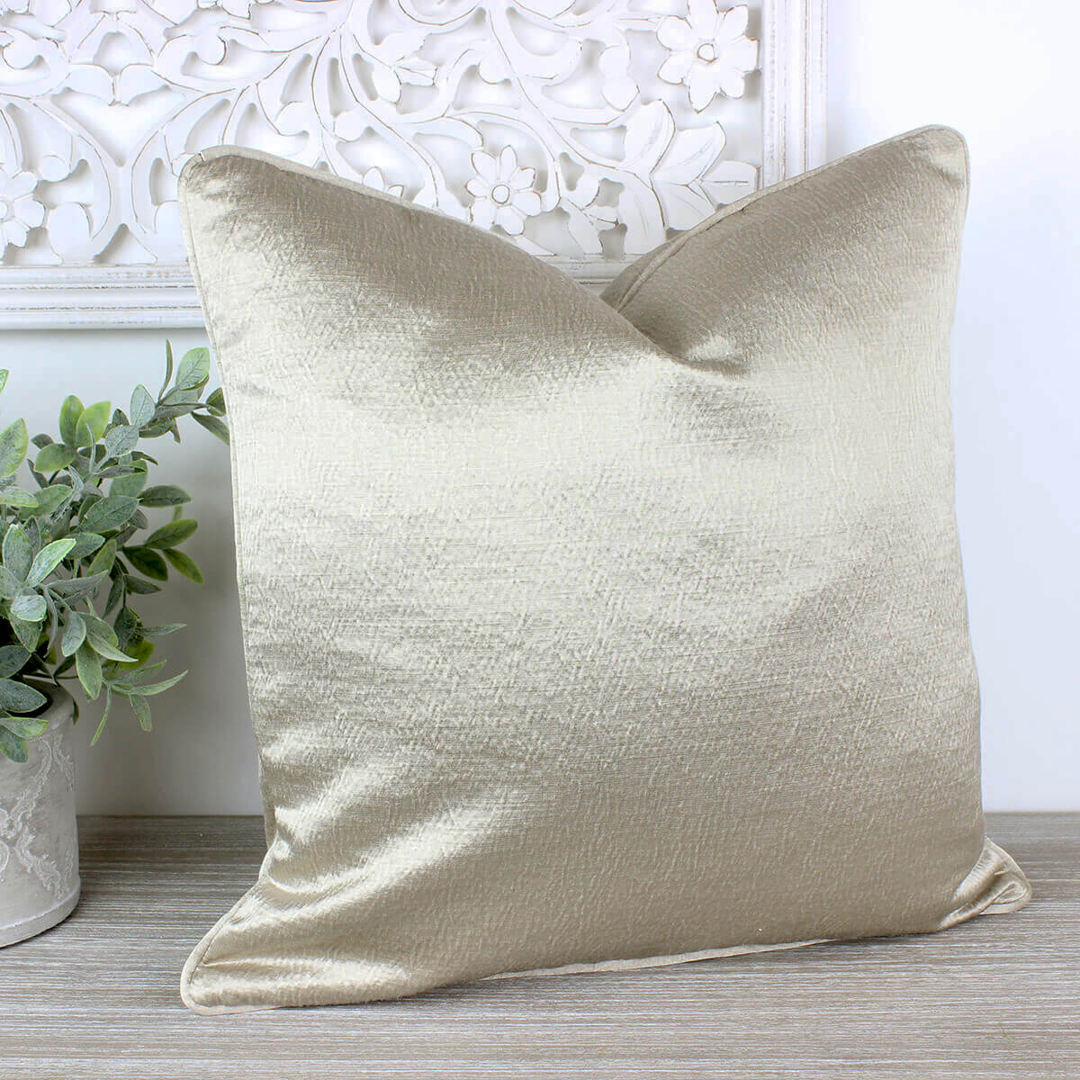 Alchemy Putty Cushion