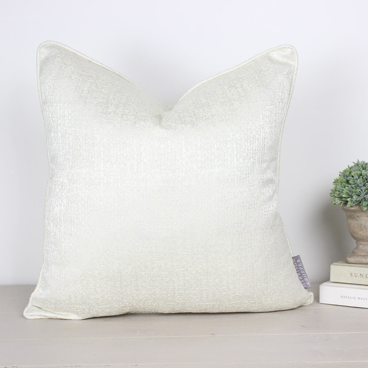 Glimmer Ivory Cushion